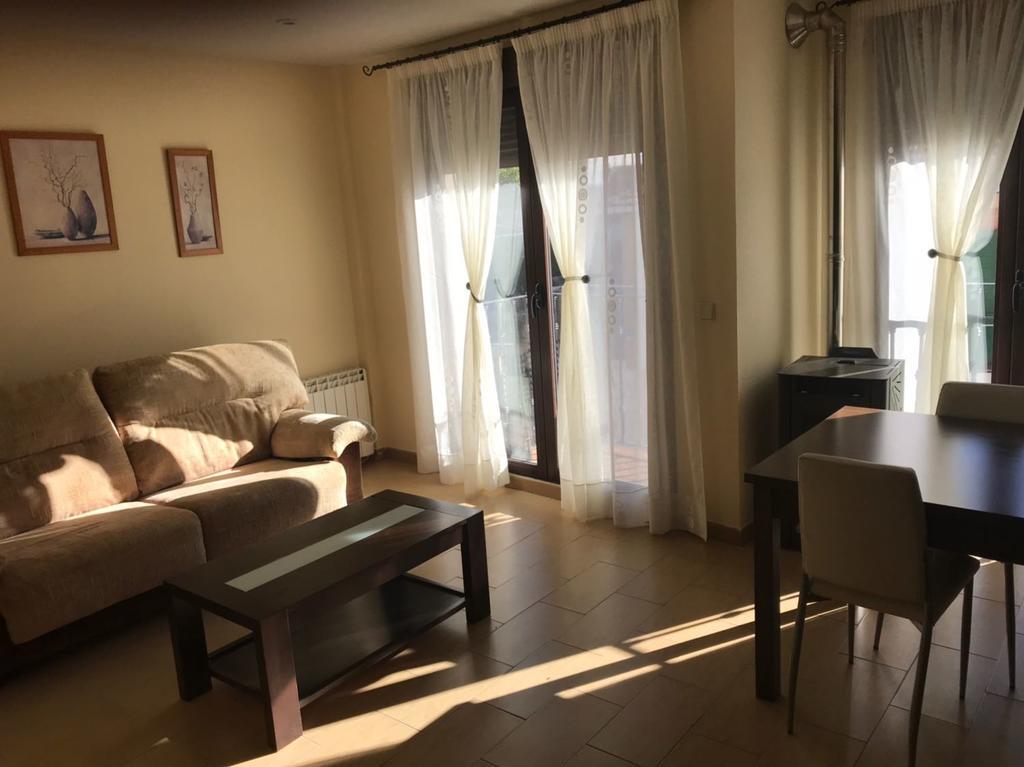 Apartamento La Paloma Las Navas del Marqués Exterior photo